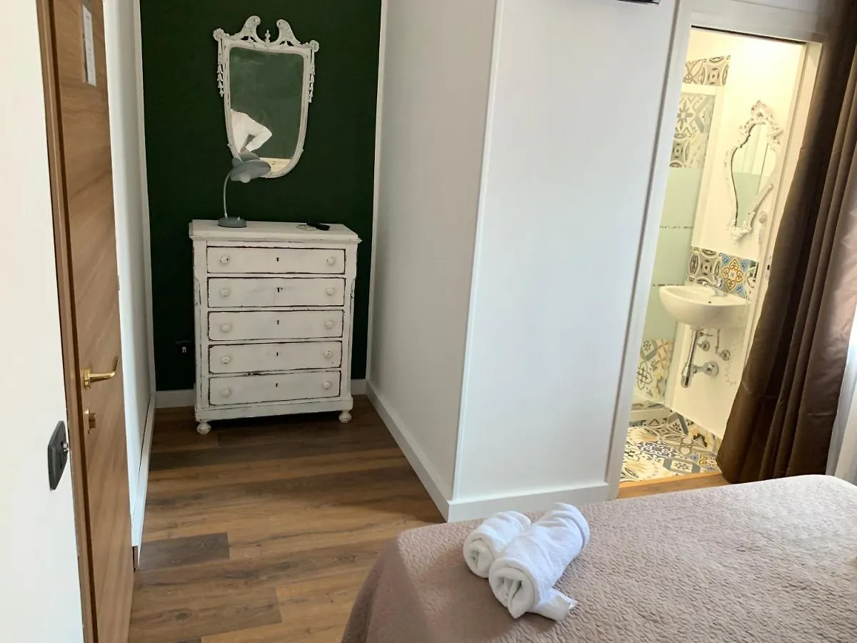 Cialoma B&B 팔레르모 2*,  이탈리아