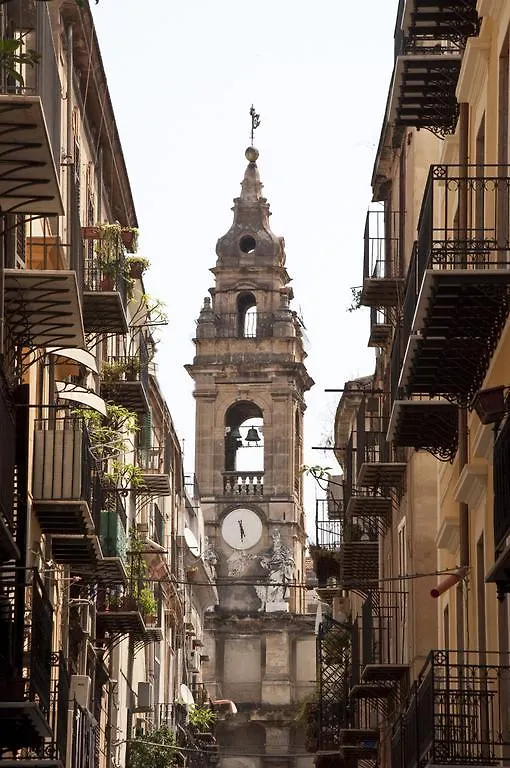 Cialoma B&B Palermo Bed & Breakfast