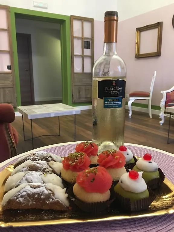** Bed & Breakfast Cialoma B&B Palermo Italy